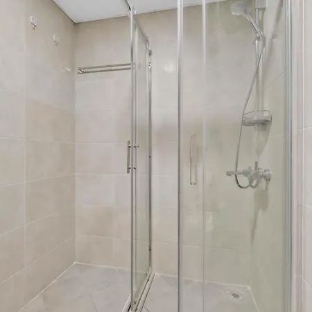 Stylish 2Br For 6 With King Beds, Pool, Gym In Jvc Apartment Dubai Exterior photo